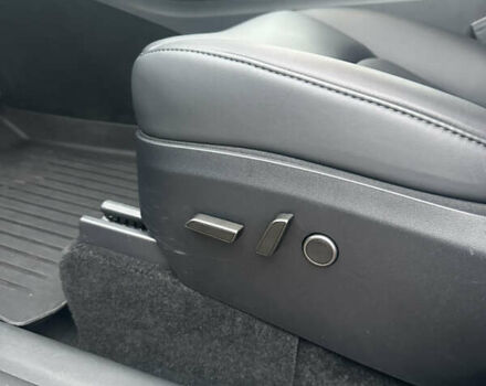 Чорний Тесла Model Y, об'ємом двигуна 0 л та пробігом 20 тис. км за 31900 $, фото 54 на Automoto.ua