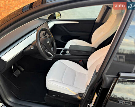 Чорний Тесла Model Y, об'ємом двигуна 0 л та пробігом 5 тис. км за 35000 $, фото 14 на Automoto.ua