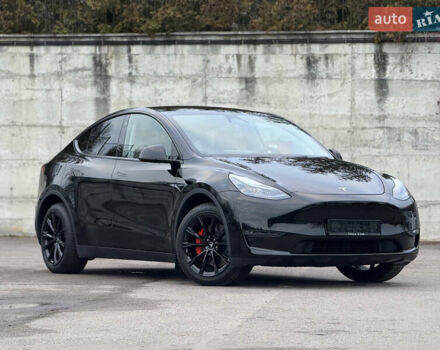 Черный Тесла Model Y, объемом двигателя 0 л и пробегом 19 тыс. км за 36500 $, фото 5 на Automoto.ua