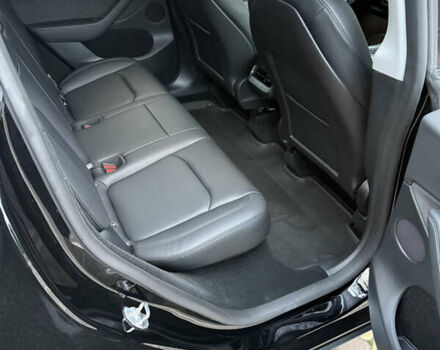 Черный Тесла Model Y, объемом двигателя 0 л и пробегом 9 тыс. км за 31000 $, фото 16 на Automoto.ua