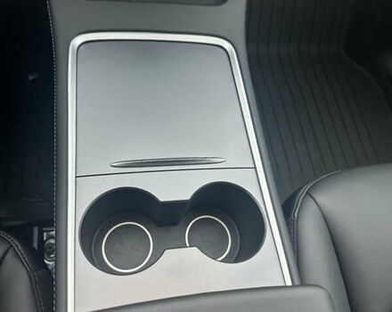 Чорний Тесла Model Y, об'ємом двигуна 0 л та пробігом 20 тис. км за 31900 $, фото 41 на Automoto.ua