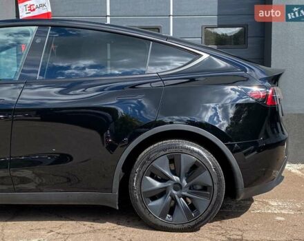 Чорний Тесла Model Y, об'ємом двигуна 0 л та пробігом 11 тис. км за 33000 $, фото 5 на Automoto.ua