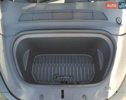 Черный Тесла Model Y, объемом двигателя 0 л и пробегом 10 тыс. км за 12500 $, фото 10 на Automoto.ua