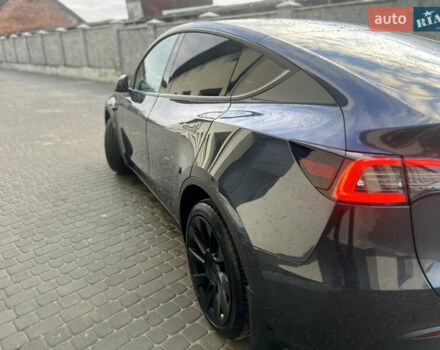 Черный Тесла Model Y, объемом двигателя 0 л и пробегом 24 тыс. км за 33000 $, фото 6 на Automoto.ua
