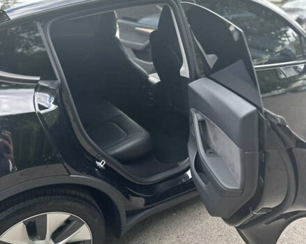 Черный Тесла Model Y, объемом двигателя 0 л и пробегом 7 тыс. км за 34300 $, фото 13 на Automoto.ua