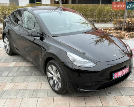 Черный Тесла Model Y, объемом двигателя 0 л и пробегом 48 тыс. км за 31500 $, фото 2 на Automoto.ua