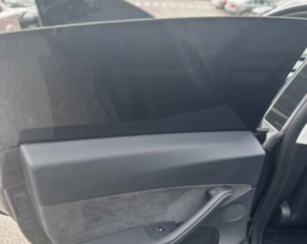 Черный Тесла Model Y, объемом двигателя 0 л и пробегом 7 тыс. км за 34300 $, фото 26 на Automoto.ua