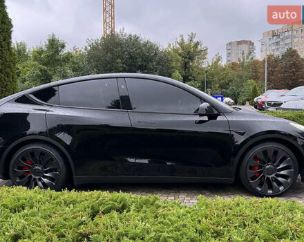 Черный Тесла Model Y, объемом двигателя 0 л и пробегом 10 тыс. км за 34900 $, фото 7 на Automoto.ua
