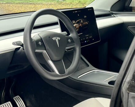 Черный Тесла Model Y, объемом двигателя 0 л и пробегом 71 тыс. км за 24400 $, фото 22 на Automoto.ua