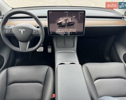 Черный Тесла Model Y, объемом двигателя 0 л и пробегом 10 тыс. км за 34600 $, фото 25 на Automoto.ua