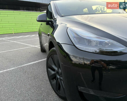 Черный Тесла Model Y, объемом двигателя 0 л и пробегом 965 тыс. км за 31900 $, фото 26 на Automoto.ua