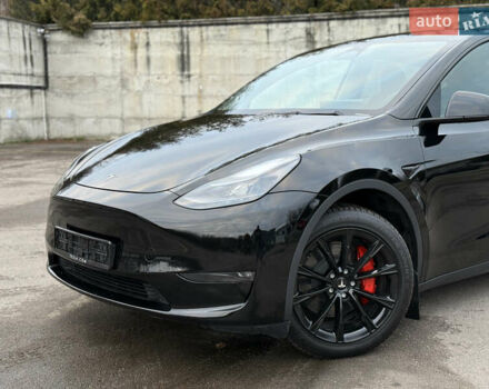 Черный Тесла Model Y, объемом двигателя 0 л и пробегом 19 тыс. км за 36500 $, фото 18 на Automoto.ua