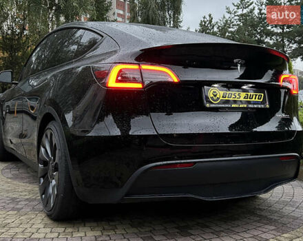 Черный Тесла Model Y, объемом двигателя 0 л и пробегом 10 тыс. км за 34900 $, фото 4 на Automoto.ua