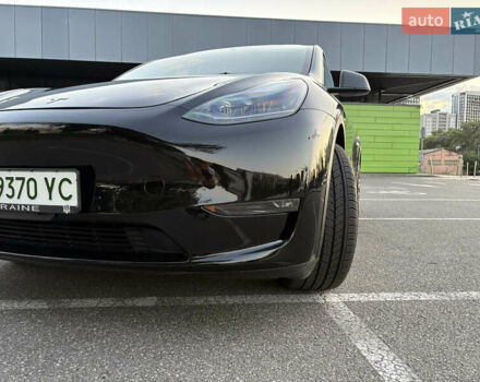 Черный Тесла Model Y, объемом двигателя 0 л и пробегом 965 тыс. км за 31900 $, фото 35 на Automoto.ua