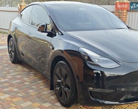 Черный Тесла Model Y, объемом двигателя 0 л и пробегом 13 тыс. км за 32000 $, фото 6 на Automoto.ua