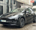 Черный Тесла Model Y, объемом двигателя 0 л и пробегом 4 тыс. км за 37777 $, фото 9 на Automoto.ua