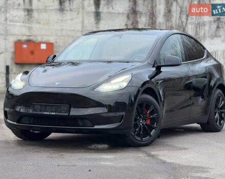 Черный Тесла Model Y, объемом двигателя 0 л и пробегом 19 тыс. км за 36500 $, фото 13 на Automoto.ua