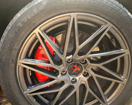 Черный Тесла Model Y, объемом двигателя 0 л и пробегом 13 тыс. км за 32000 $, фото 9 на Automoto.ua