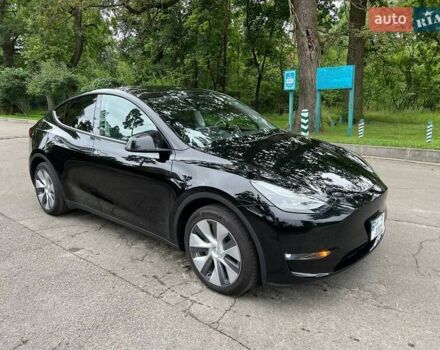 Черный Тесла Model Y, объемом двигателя 0 л и пробегом 4 тыс. км за 29999 $, фото 1 на Automoto.ua