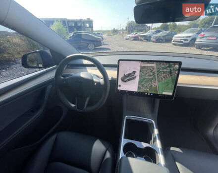 Чорний Тесла Model Y, об'ємом двигуна 0 л та пробігом 10 тис. км за 32200 $, фото 10 на Automoto.ua
