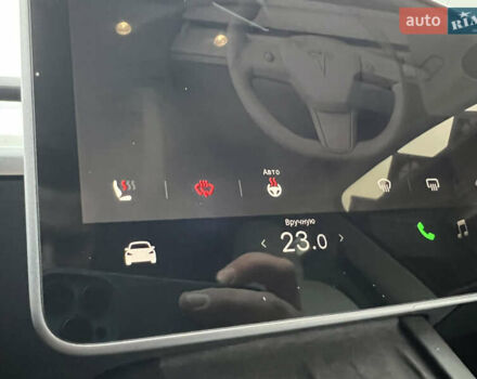 Черный Тесла Model Y, объемом двигателя 0 л и пробегом 71 тыс. км за 24400 $, фото 35 на Automoto.ua