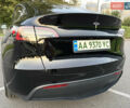 Черный Тесла Model Y, объемом двигателя 0 л и пробегом 965 тыс. км за 31900 $, фото 16 на Automoto.ua