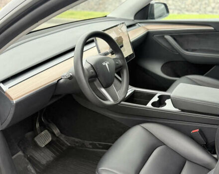 Чорний Тесла Model Y, об'ємом двигуна 0 л та пробігом 22 тис. км за 32900 $, фото 17 на Automoto.ua