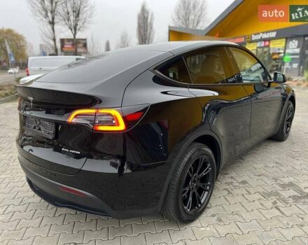 Черный Тесла Model Y, объемом двигателя 0 л и пробегом 19 тыс. км за 33000 $, фото 7 на Automoto.ua