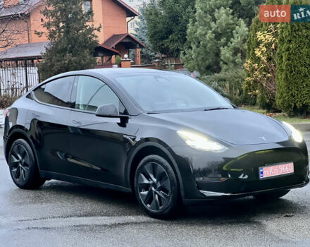 Черный Тесла Model Y, объемом двигателя 0 л и пробегом 5 тыс. км за 33800 $, фото 5 на Automoto.ua