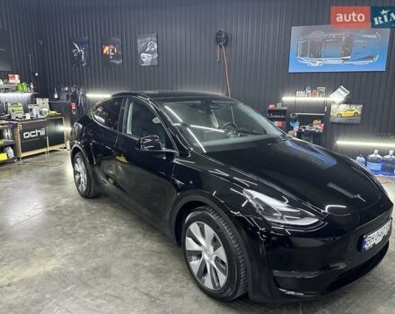 Черный Тесла Model Y, объемом двигателя 0 л и пробегом 80 тыс. км за 28000 $, фото 4 на Automoto.ua