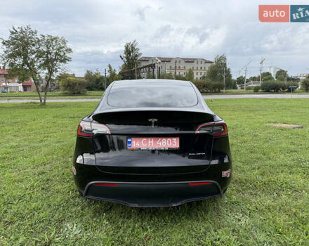 Черный Тесла Model Y, объемом двигателя 0 л и пробегом 18 тыс. км за 27998 $, фото 7 на Automoto.ua