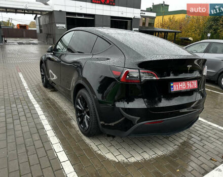 Тесла Model Y 2024 в Ровно на Automoto.ua Черный Тесла Model Y, объемом двигателя 0 л и пробегом 19 тыс. км за 36800 $, фото 8 на Automoto.ua