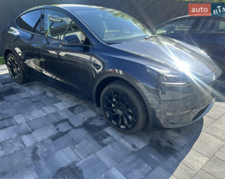 Черный Тесла Model Y, объемом двигателя 0 л и пробегом 1 тыс. км за 32900 $, фото 1 на Automoto.ua