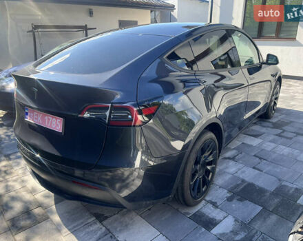 Черный Тесла Model Y, объемом двигателя 0 л и пробегом 1 тыс. км за 32900 $, фото 2 на Automoto.ua