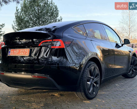 Черный Тесла Model Y, объемом двигателя 0 л и пробегом 4 тыс. км за 29800 $, фото 5 на Automoto.ua