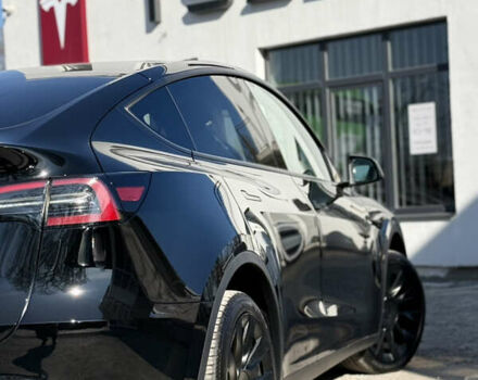 Черный Тесла Model Y, объемом двигателя 0 л и пробегом 1 тыс. км за 37500 $, фото 17 на Automoto.ua