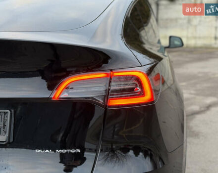 Черный Тесла Model Y, объемом двигателя 0 л и пробегом 19 тыс. км за 36500 $, фото 34 на Automoto.ua
