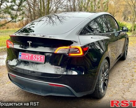 Черный Тесла Model Y, объемом двигателя 0.39 л и пробегом 71 тыс. км за 24400 $, фото 7 на Automoto.ua