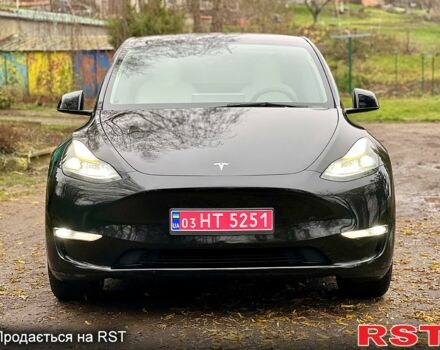 Черный Тесла Model Y, объемом двигателя 0.39 л и пробегом 71 тыс. км за 24400 $, фото 2 на Automoto.ua