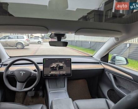 Чорний Тесла Model Y, об'ємом двигуна 0 л та пробігом 17 тис. км за 27500 $, фото 25 на Automoto.ua