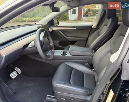 Чорний Тесла Model Y, об'ємом двигуна 0 л та пробігом 21 тис. км за 35000 $, фото 16 на Automoto.ua