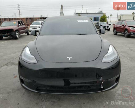 Черный Тесла Model Y, объемом двигателя 0 л и пробегом 7 тыс. км за 32500 $, фото 9 на Automoto.ua