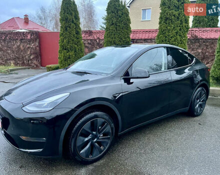 Черный Тесла Model Y, объемом двигателя 0 л и пробегом 5 тыс. км за 33800 $, фото 21 на Automoto.ua