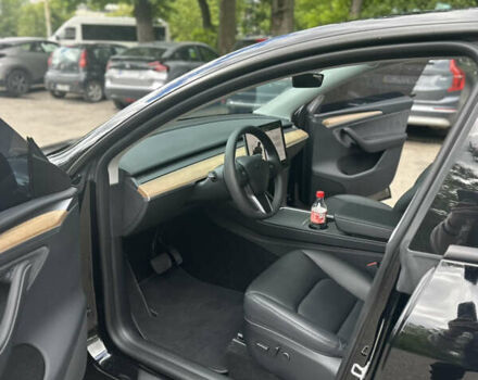 Черный Тесла Model Y, объемом двигателя 0 л и пробегом 7 тыс. км за 34300 $, фото 22 на Automoto.ua