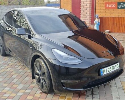 Черный Тесла Model Y, объемом двигателя 0 л и пробегом 13 тыс. км за 32000 $, фото 5 на Automoto.ua