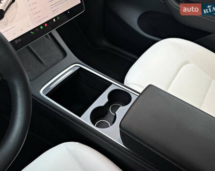 Чорний Тесла Model Y, об'ємом двигуна 0 л та пробігом 5 тис. км за 35000 $, фото 13 на Automoto.ua