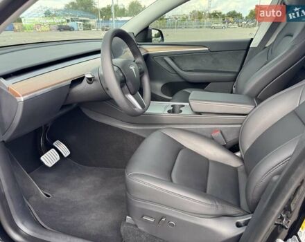 Черный Тесла Model Y, объемом двигателя 0 л и пробегом 10 тыс. км за 34600 $, фото 22 на Automoto.ua