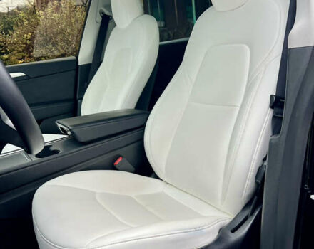 Черный Тесла Model Y, объемом двигателя 0 л и пробегом 71 тыс. км за 24400 $, фото 23 на Automoto.ua