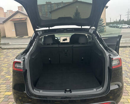 Чорний Тесла Model Y, об'ємом двигуна 0 л та пробігом 20 тис. км за 31900 $, фото 30 на Automoto.ua