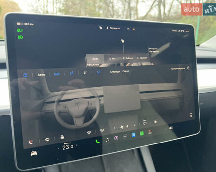 Черный Тесла Model Y, объемом двигателя 0 л и пробегом 71 тыс. км за 24400 $, фото 34 на Automoto.ua